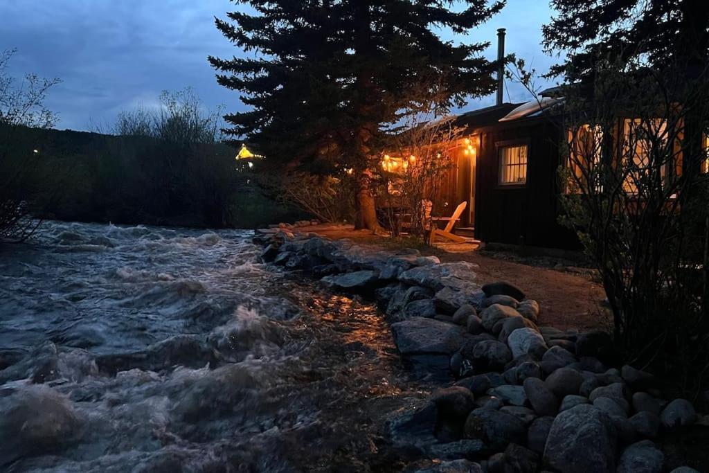 Thorpe On The Water. Creekside Nederland Cabin. Exteriér fotografie