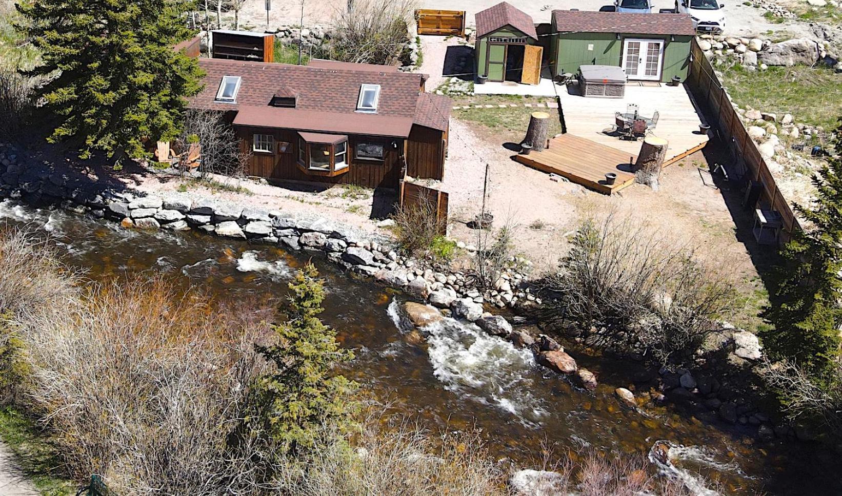 Thorpe On The Water. Creekside Nederland Cabin. Exteriér fotografie